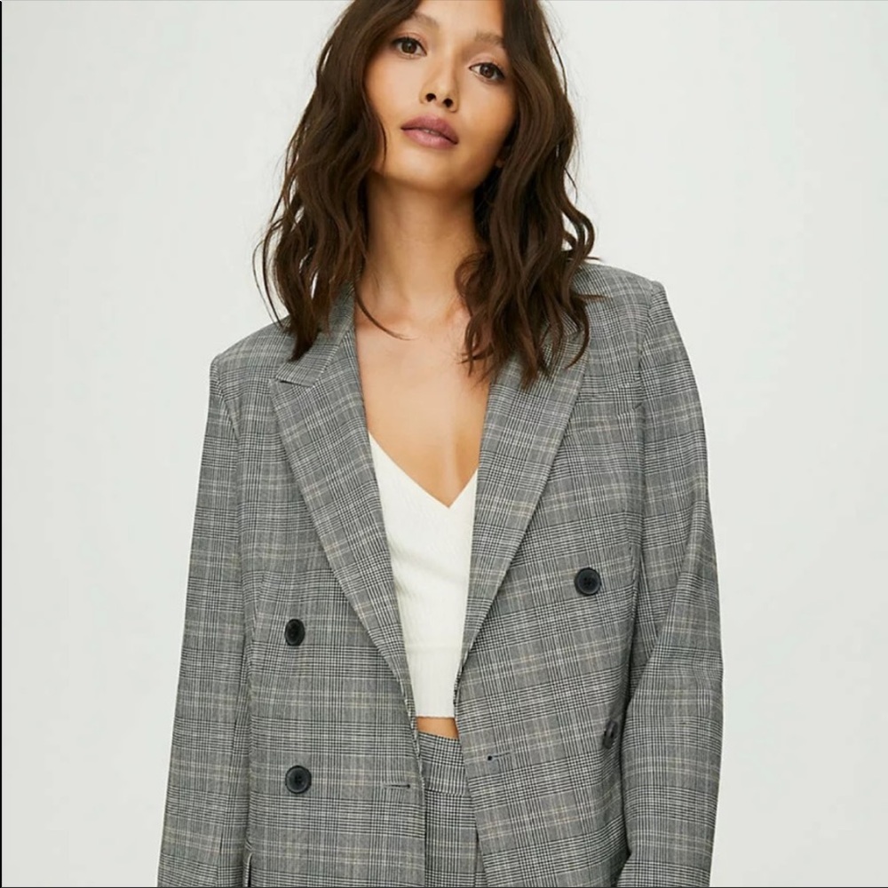 Aritzia Babaton Samuel Check Blazer (sold out style)